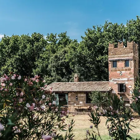 Relais Torre Del Piancastagno Sutri