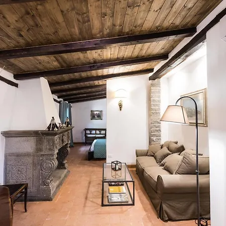 Relais Torre Del Piancastagno Sutri